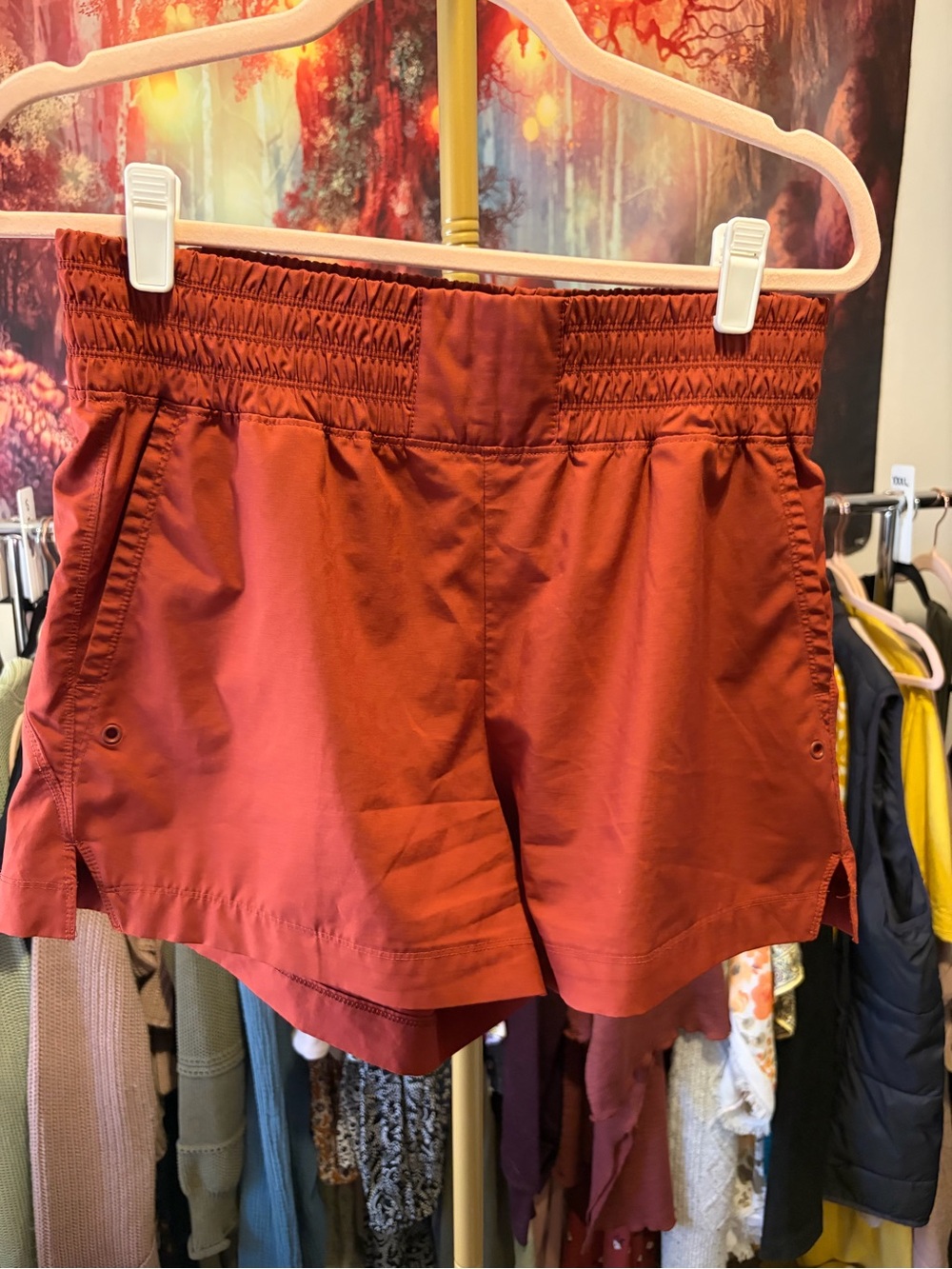 Old Navy Smocked Waist Athletic Shorts in Rust